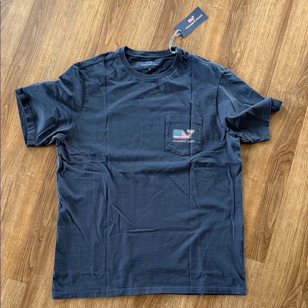 Vineyard Vines Men's Dark Blue Pocket Tee